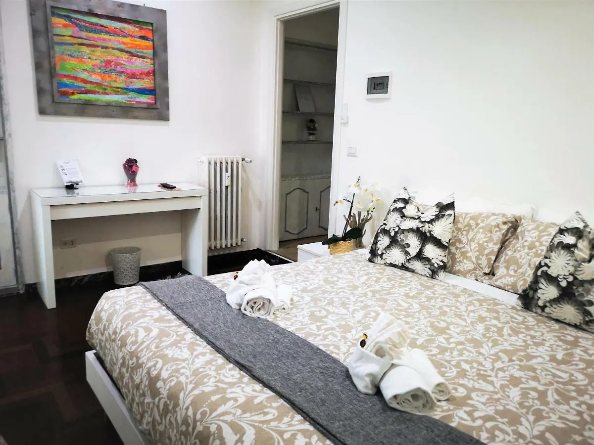 *** Alojamento de Acomodação e Pequeno-almoço Have A Nice Holiday - Luxury Rooms Roma Itália