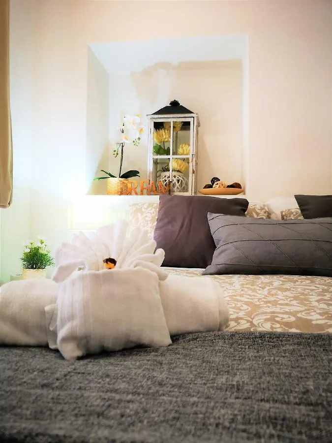 B&B Have A Nice Holiday - Luxury Rooms 로마